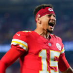 Fans can’t stop reacting after Antonio Brown turns Patrick Mahomes into a Coldplay-style meme moment | NFL News